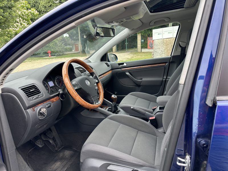 VOLKSWAGEN GOLF 5 2005