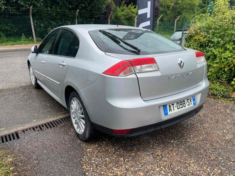 RENAULT LAGUNA III 2.0DCI 150CV
