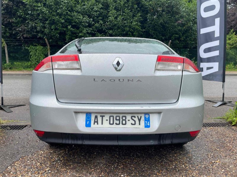 RENAULT LAGUNA III 2.0DCI 150CV