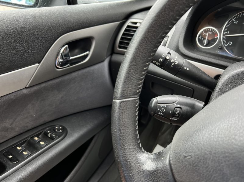 PEUGEOT 407 BERLINE 2.0 140 Cv BOITE AUTOMATIQUE - GARANTIE 1 AN