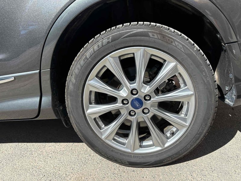 FORD KUGA 1.5 150 Vignale - Caméra de recul / CarPlay / Garantie 12 Mois