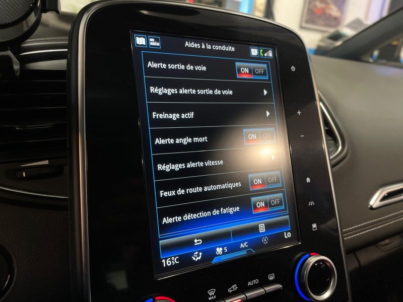 1.6 dCi 130 cv ENERGY INTENS / BOSE / 1ERE MAIN