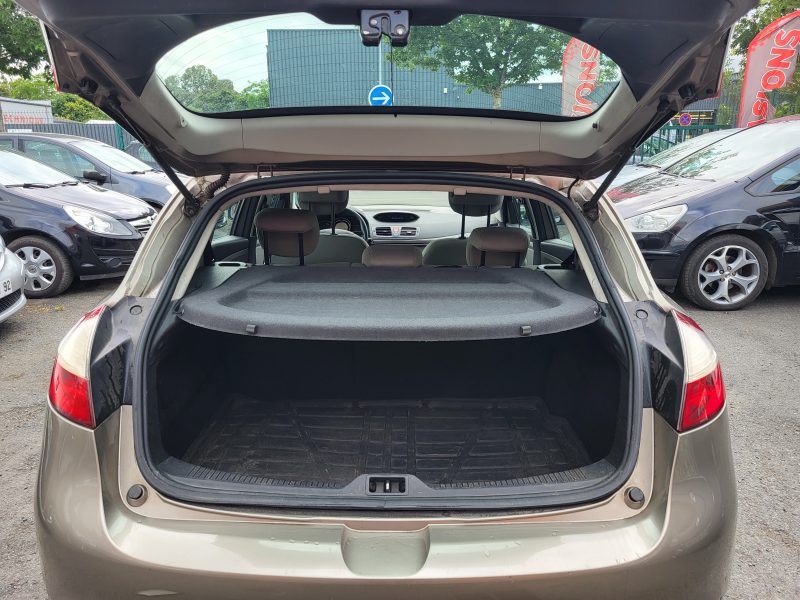 RENAULT MEGANE III 2009