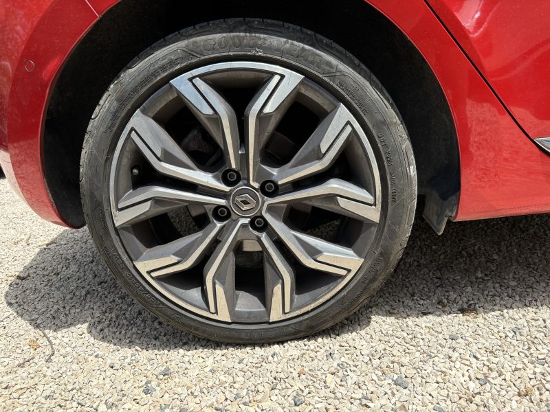 RENAULT CLIO V Blue dCi 115 Initiale Paris - Caméra 360 / Radar AV/AR / Garantie 12 Mois