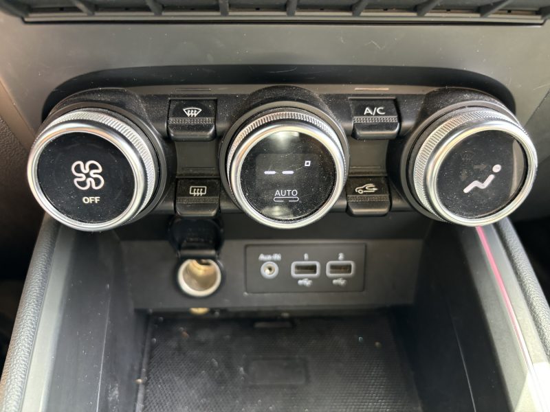 RENAULT CLIO V Blue dCi 115 Initiale Paris - Caméra 360 / Radar AV/AR / Garantie 12 Mois