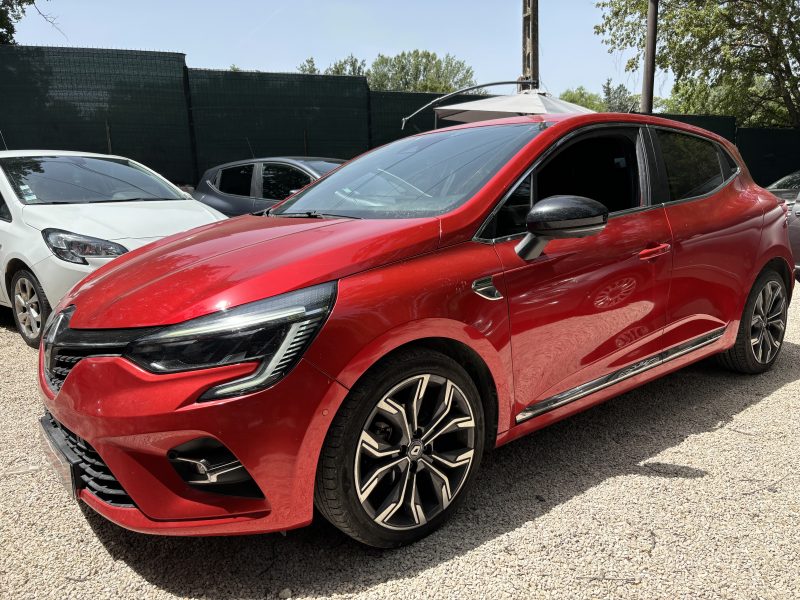 RENAULT CLIO V Blue dCi 115 Initiale Paris - Caméra 360 / Radar AV/AR / Garantie 12 Mois