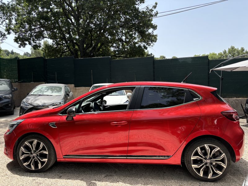 RENAULT CLIO V Blue dCi 115 Initiale Paris - Caméra 360 / Radar AV/AR / Garantie 12 Mois