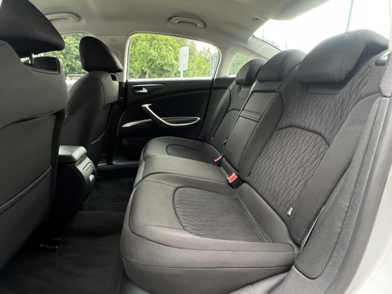 CITROEN C5 II PHASE 2 BERLINE 2.0 HDI 140 Cv 48 900 Kms / BLUETOOTH CRIT AIR 2 - GARANTIE 1 AN