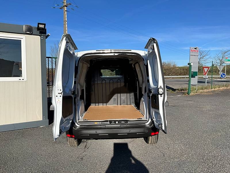 RENAULT  KANGOO  2024