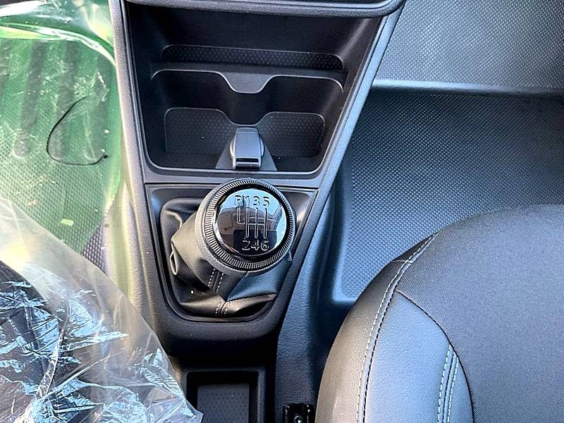 RENAULT  KANGOO  2024