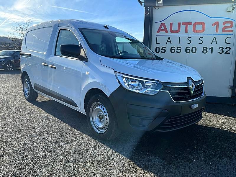 RENAULT  KANGOO  2024