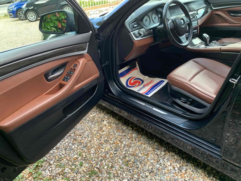 B.M.W. 5 Touring 2012 520 d 184cv