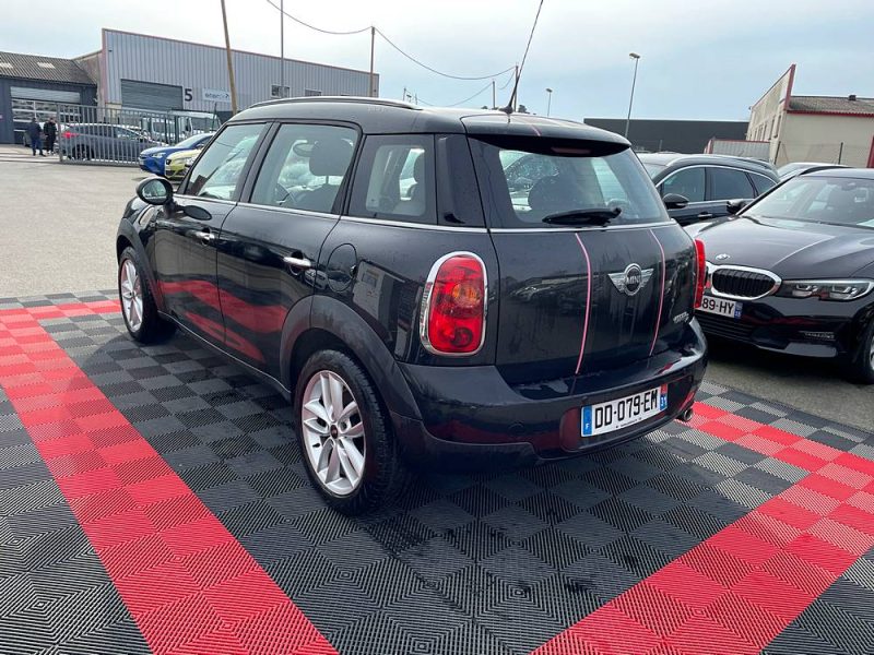 MINI MINI COUNTRYMAN 2011