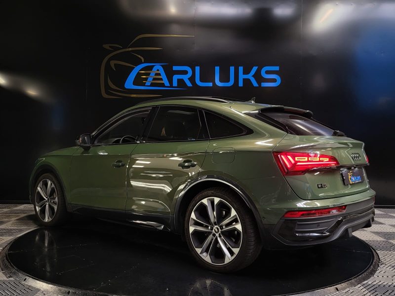 AUDI Q5 SPORTBACK 50 TFSI e QUATTRO S-TRONIC7 299CH AVUS / VERT DISTRICT