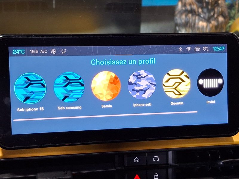 JEEP AVENGER Electric 156cv Summit Boîte Auto 1ère Main