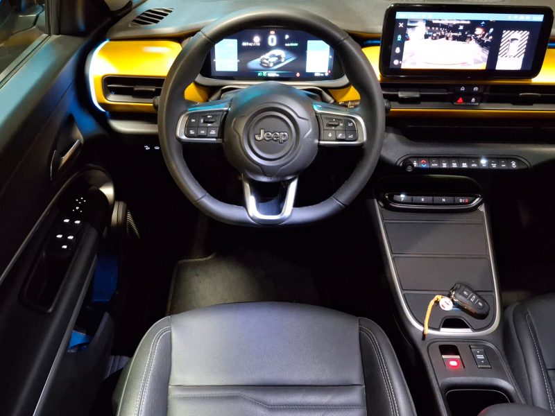 JEEP AVENGER Electric 156cv Summit Boîte Auto 1ère Main