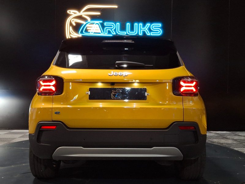 JEEP AVENGER Electric 156cv Summit Boîte Auto 1ère Main