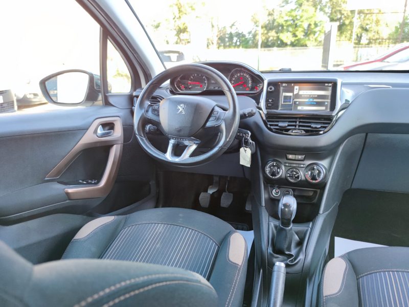 PEUGEOT 208 I 2014