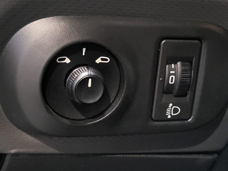 CITROEN C4 CACTUS 1.5 BlueHDi 100cv Shine Business BVM6