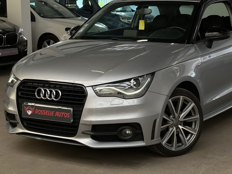 AUDI A1 1.6 TDI 90CH S-LINE