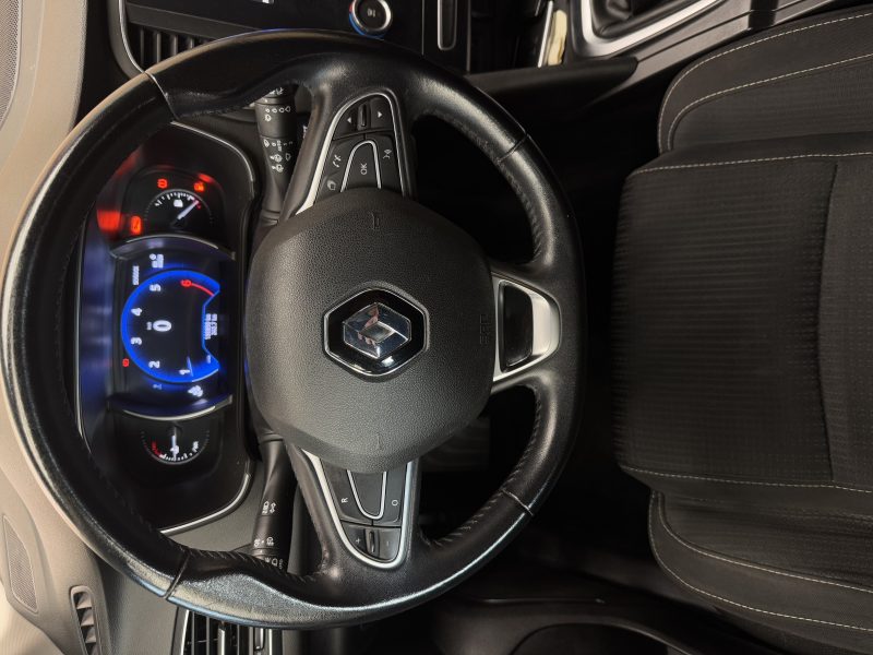 RENAULT MEGANE IV Berline cinq portes 2018