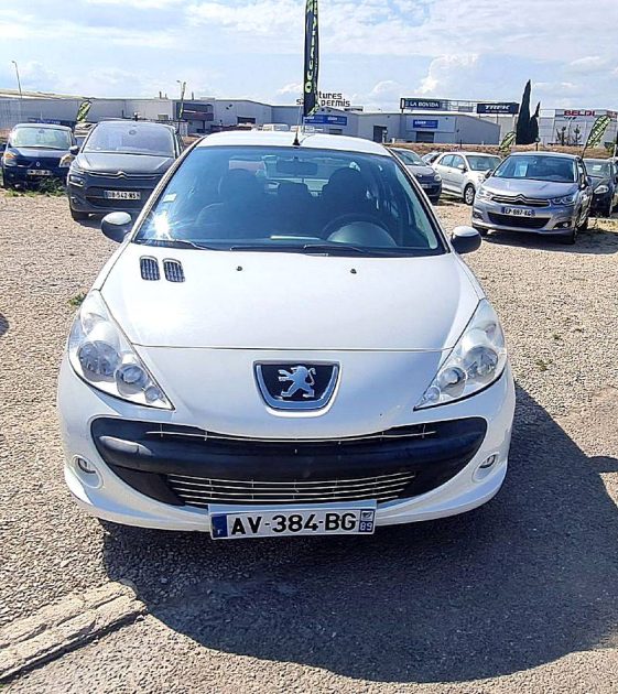 PEUGEOT 206+ 2010