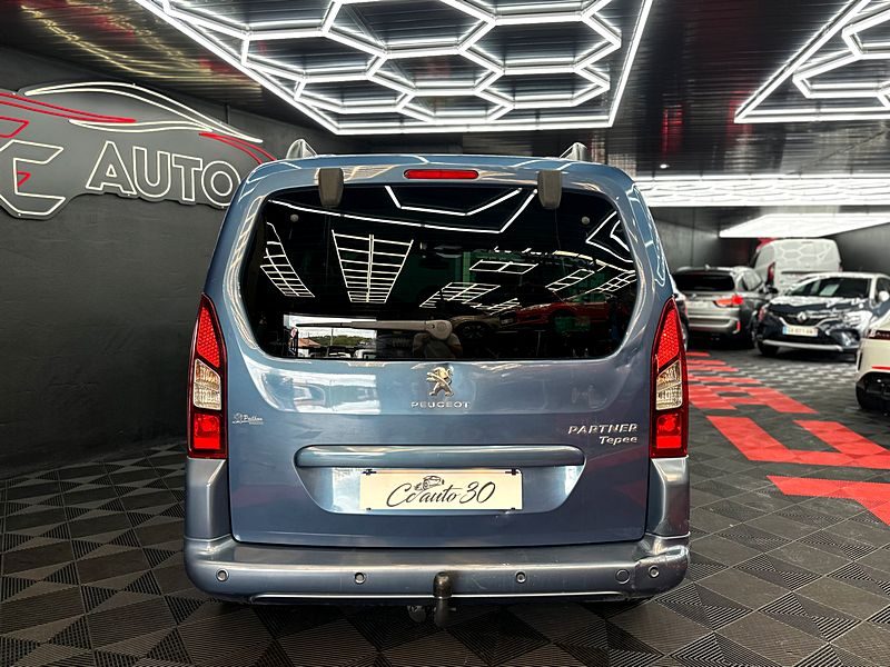 PEUGEOT PARTNER TEPEE 2012