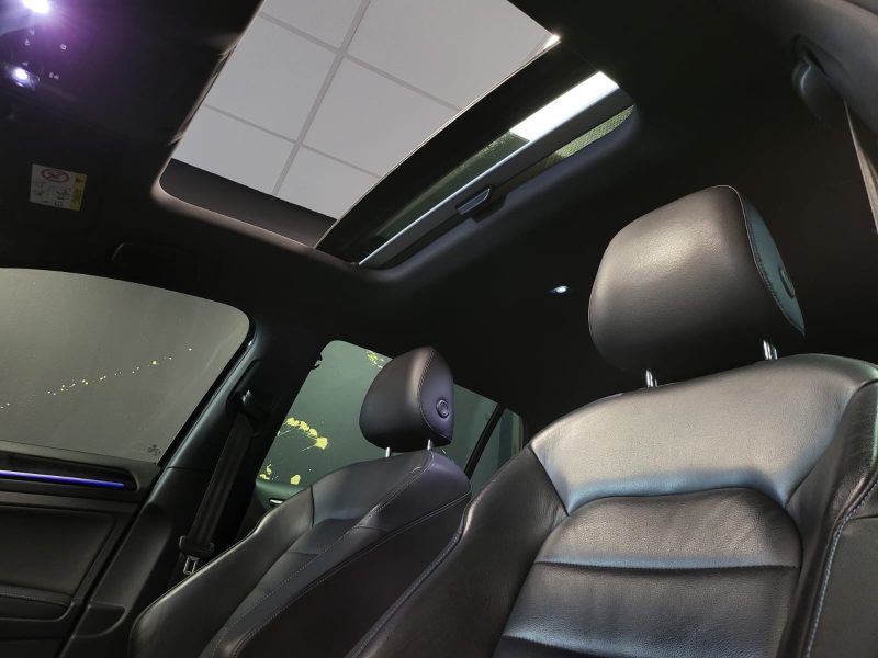 VOLKSWAGEN GOLF VII GTE 1.4 TSI BLUE MOTION DSG6 /TOITOUVRANT+PARK ASSIST+CARPLAY/