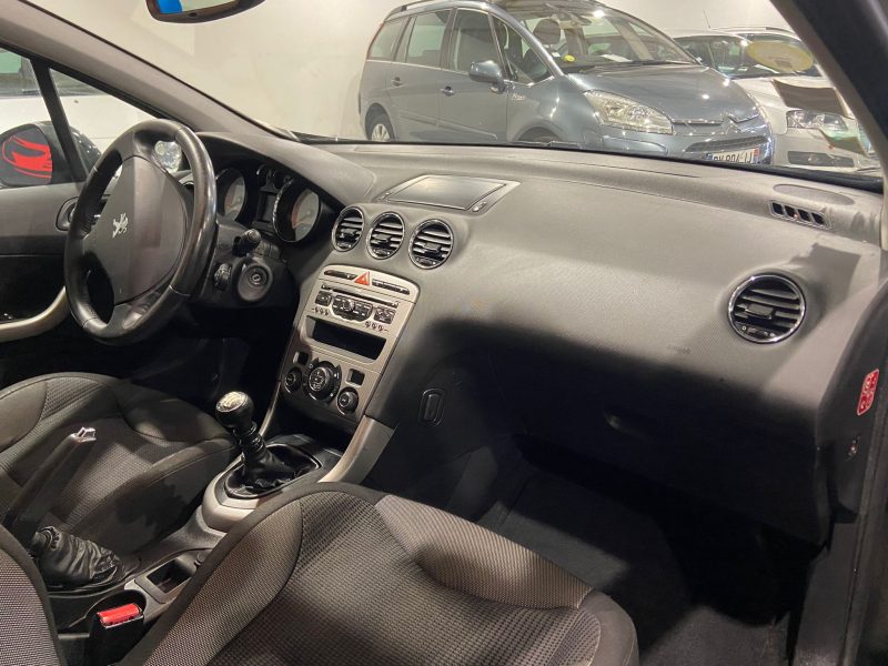 PEUGEOT 308I 1.6 HDi 1560cm3 112cv