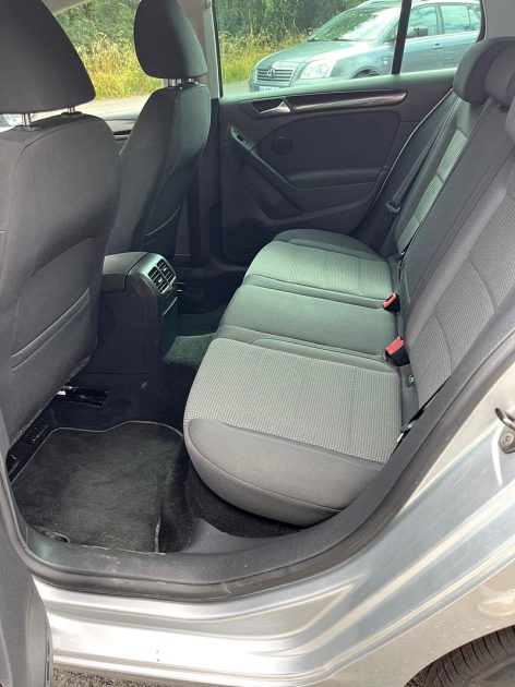 VOLKSWAGEN GOLF VI 2010