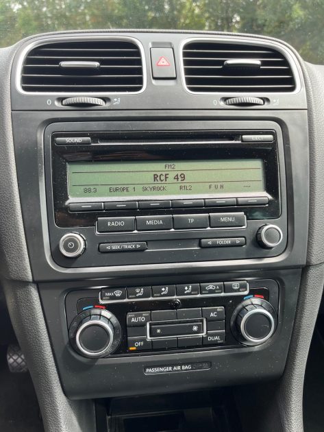 VOLKSWAGEN GOLF VI 2010