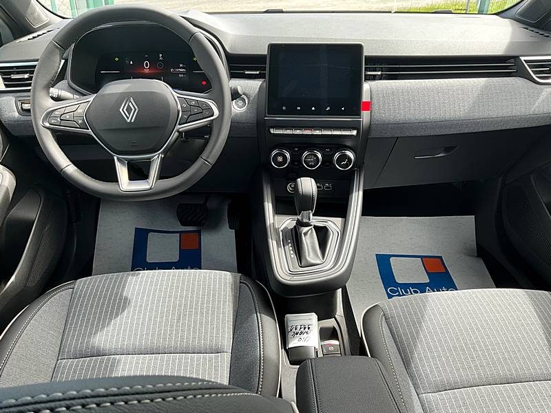 RENAULT  CLIO V 2024