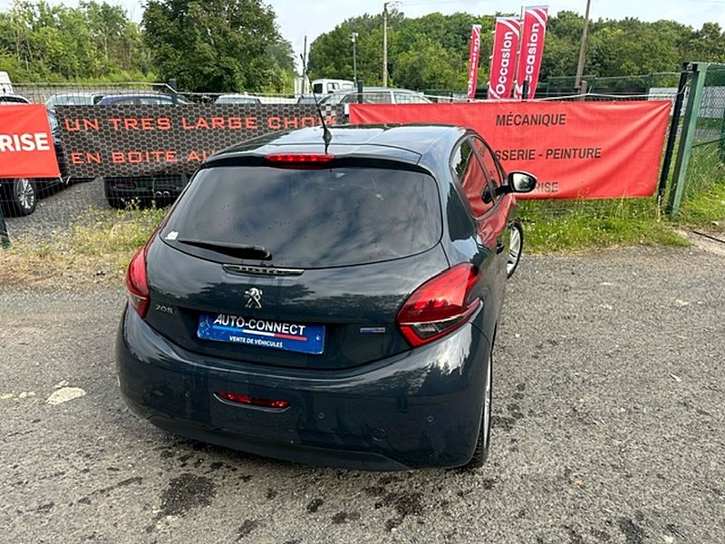 PEUGEOT 208 1.2 VTi Style 2017 - 57224 KM