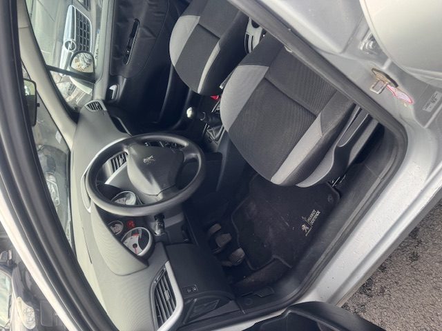 PEUGEOT  207 2008