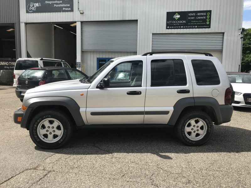 JEEP CHEROKEE II PH2  - 2.8 CRD WILDREAM 4X4 163cv BV6 - GARANTIE 6 MOIS