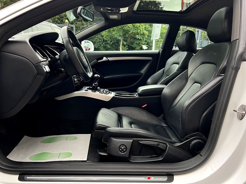AUDI A5 COUPE PHASE 2 S-LINE 2.0 TDI 190 TOIT OUVRANT CUIR 51 200 Kms ORIGINE FRANCE - GARANTIE 1 AN
