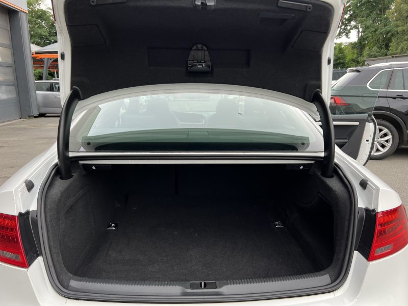 AUDI A5 COUPE PHASE 2 S-LINE 2.0 TDI 190 TOIT OUVRANT CUIR 51 200 Kms ORIGINE FRANCE - GARANTIE 1 AN