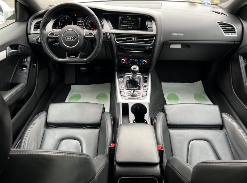 AUDI A5 COUPE PHASE 2 S-LINE 2.0 TDI 190 TOIT OUVRANT CUIR 51 200 Kms ORIGINE FRANCE - GARANTIE 1 AN