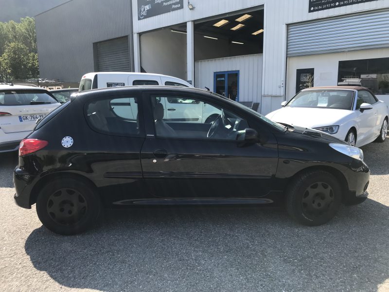 PEUGEOT 206 +  1.4i 75cv TRENDY + OPTIONS - 05cv - CRIT'AIR 2