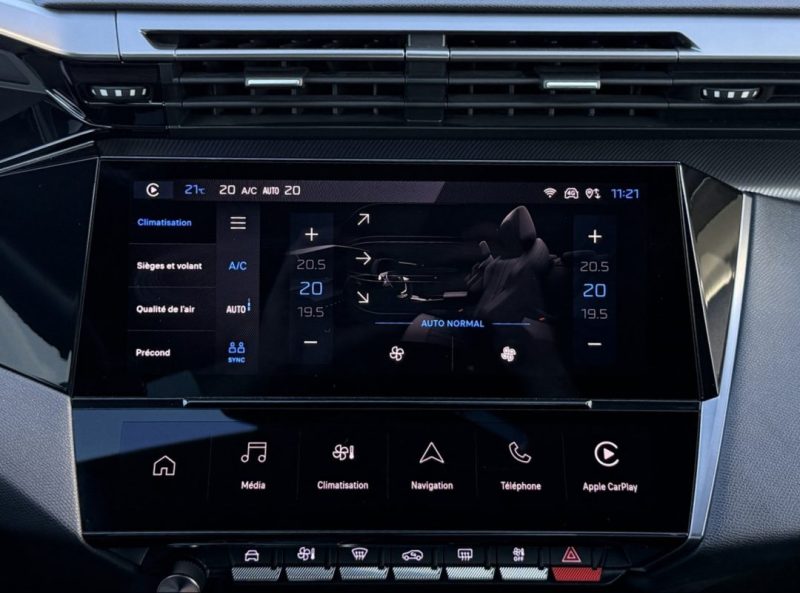 PEUGEOT 308 1.6 Hybride 225 GT PACK E-EAT8 Toit ouvrant / Carplay / Sièges chauffants