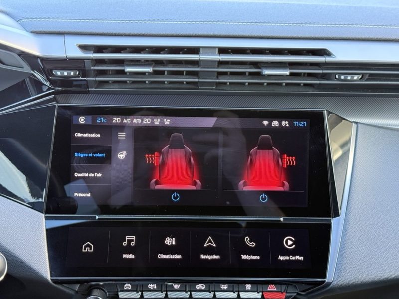 PEUGEOT 308 1.6 Hybride 225 GT PACK E-EAT8 Toit ouvrant / Carplay / Sièges chauffants
