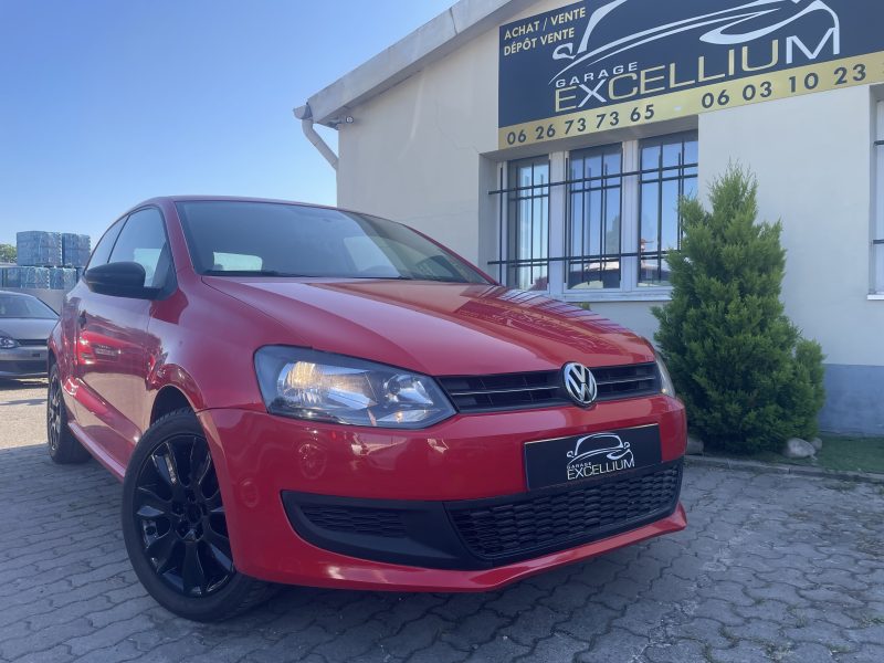 VOLKSWAGEN POLO 2013