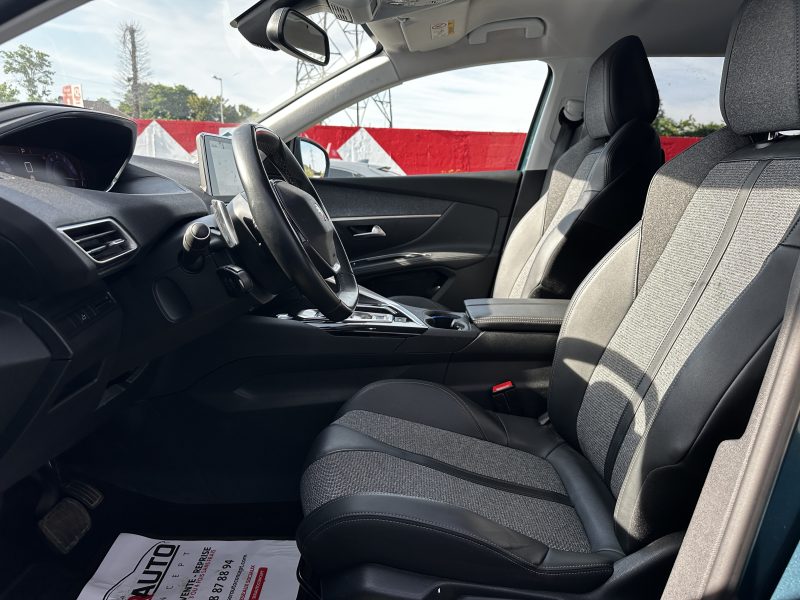 PEUGEOT 5008 II 2019