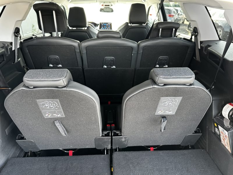 PEUGEOT 5008 II 2019