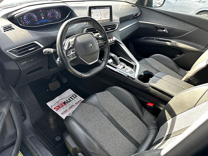 PEUGEOT 5008 II 2019