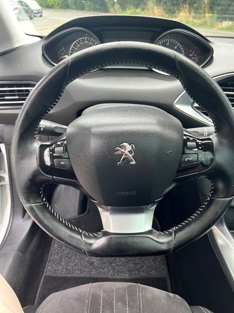PEUGEOT 308 SW II 2016