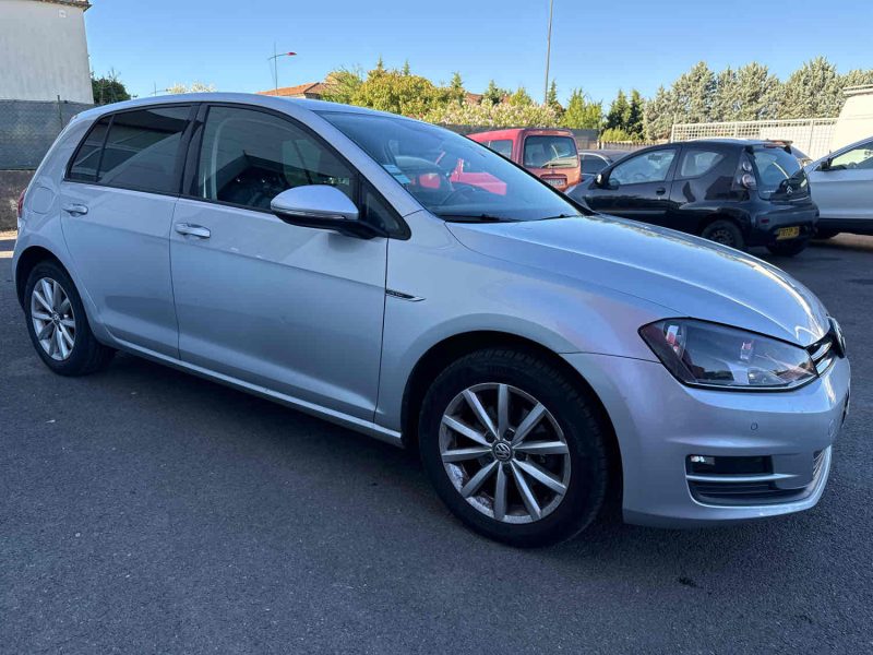 VOLKSWAGEN GOLF VII 2015