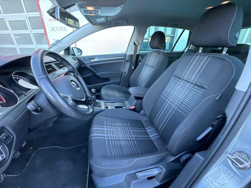 VOLKSWAGEN GOLF VII 2015