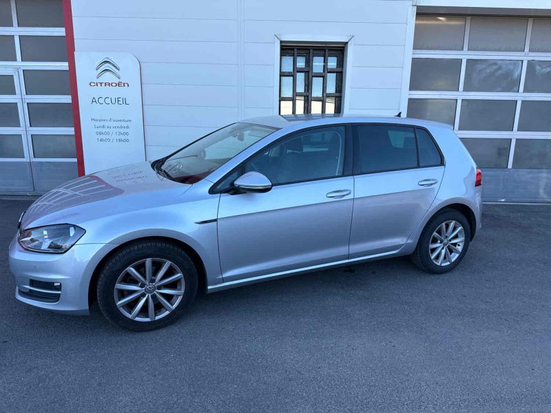 VOLKSWAGEN GOLF VII 2015