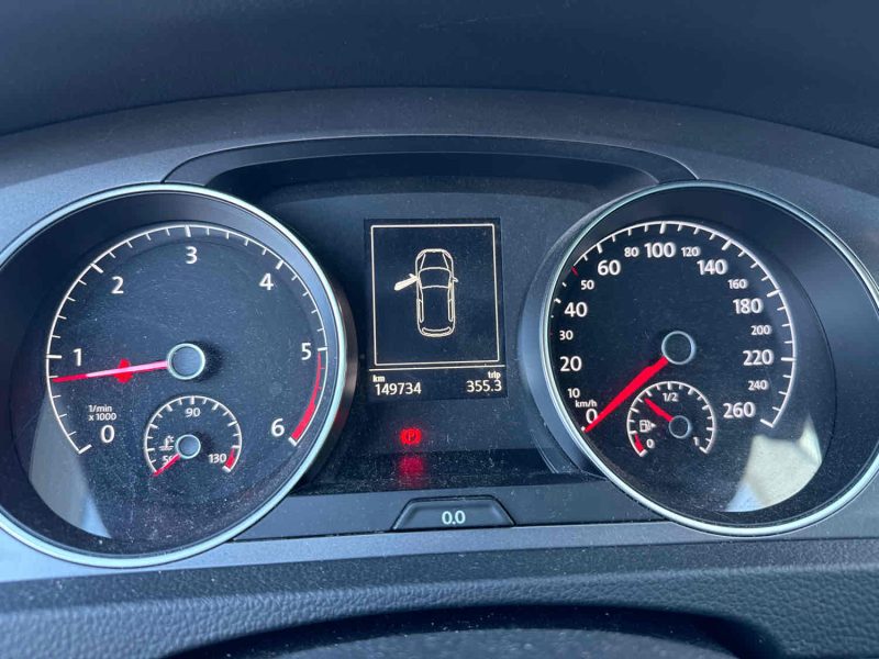 VOLKSWAGEN GOLF VII 2015